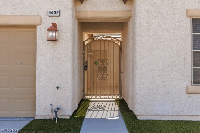Photo - 5432 N Roaring Surf Dr