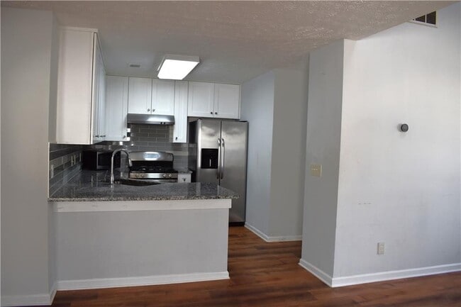 Photo - 2722 Albion Farm Way