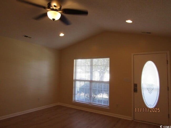 Photo - 132 Carolina Pointe Way