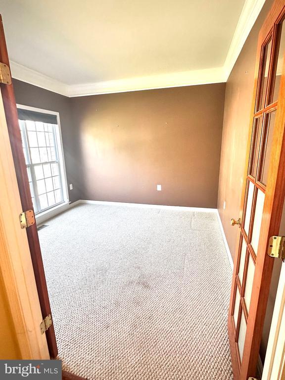 Photo - 332 Rubens Cir