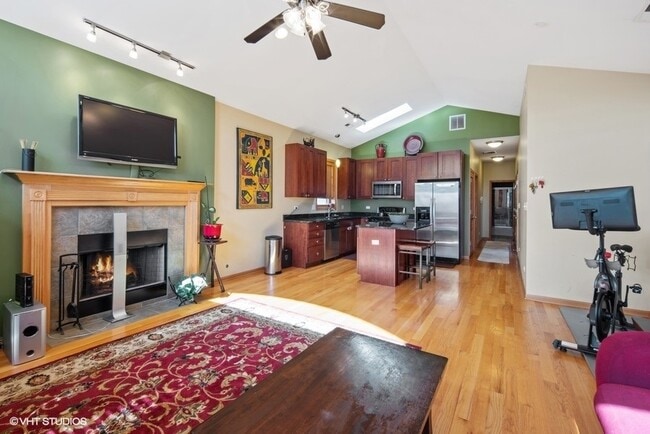 Photo - 6332 S Ellis Ave Unit 3