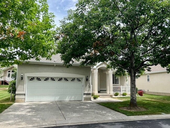 House for Rent in the Gated Community of W... - House for Rent in the Gated Community of W...