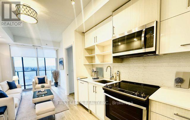 Photo - 128 Fairview Mall Dr Unit 806