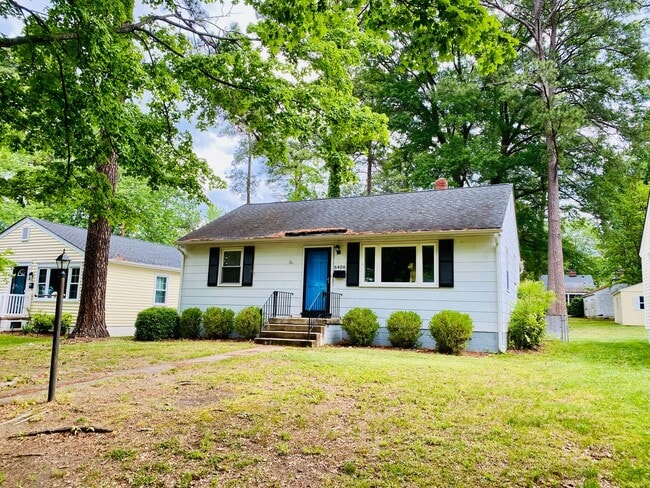 Photo - Adorable 2bdrm/1bth Rancher Located in Richmond's West End!!
