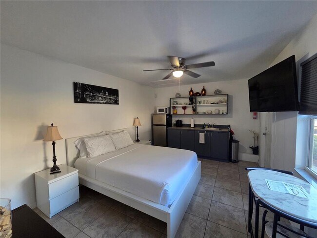 Photo - 803 Caribbean Dr