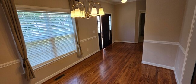 Photo - 4049 Clinard Ave