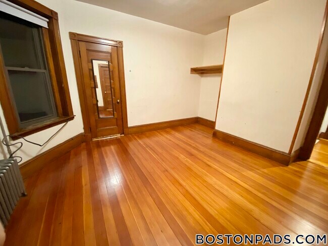 Photo - 174 St Alphonsus St Unidad 2