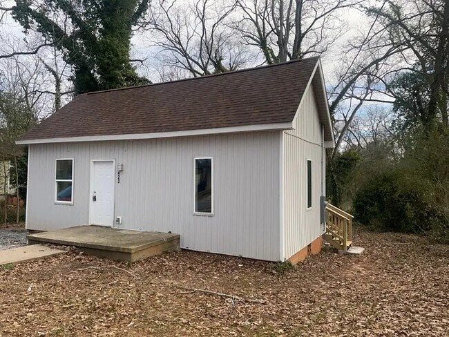 Photo - 3 Bedroom 2 Bathroom