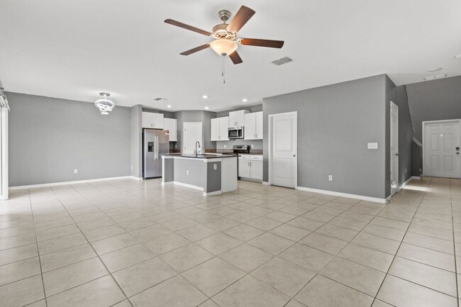 Photo - 16671 Kingman Reef St