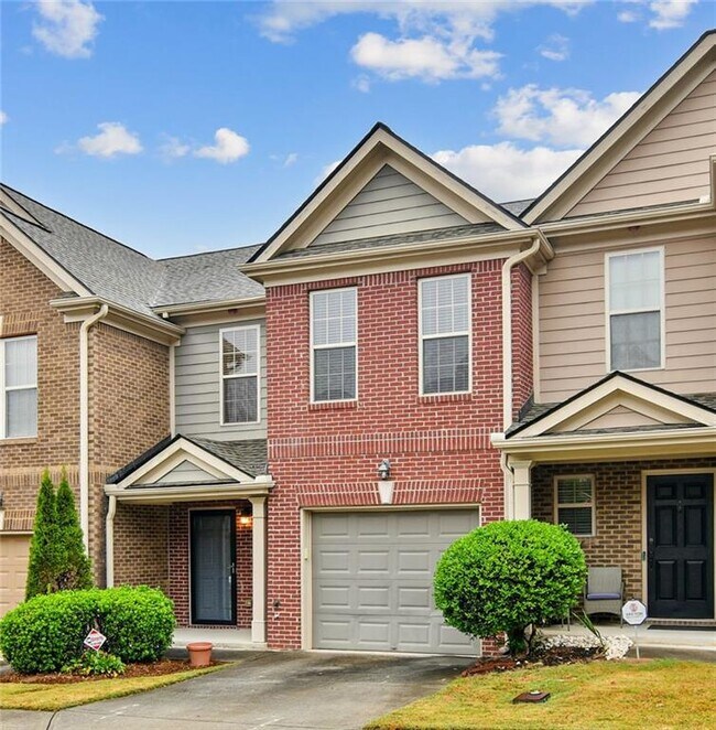 Photo - 1760 Millstream Hollow