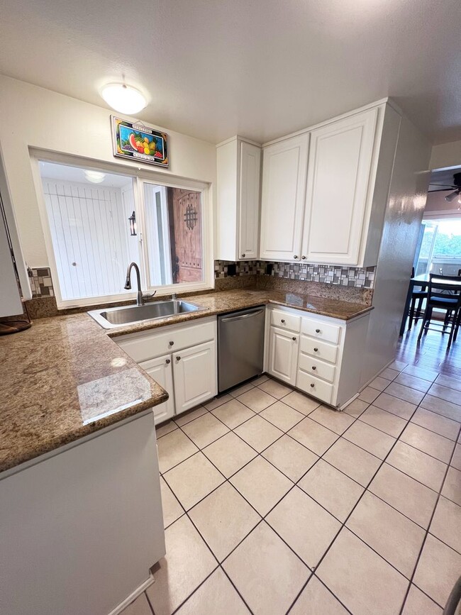 Photo - Furnished - 2 Bed/1.5 Bath Townhome ~ Beautifully Maintained!