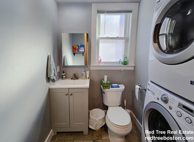 Photo - 229 Chestnut Hill Ave Unit 1