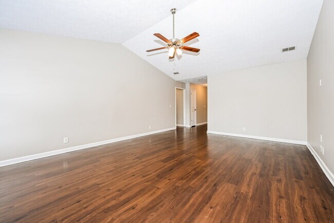 Photo - 2911 Boyle Ct
