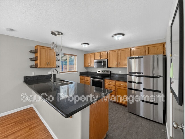 Photo - 245 Trillium St