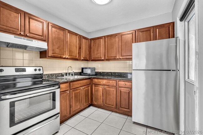 Photo - 626 SW 14th Ave Unit 108