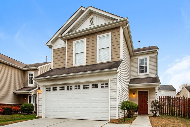 Photo - 9332 Macquarie Ln