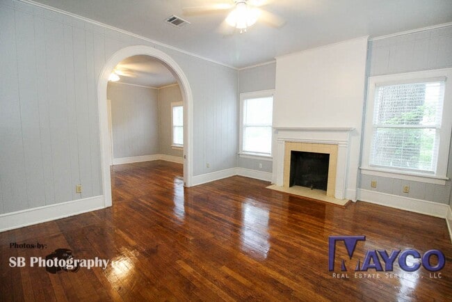 Building Photo - 700 Kirby Pl Unit 700