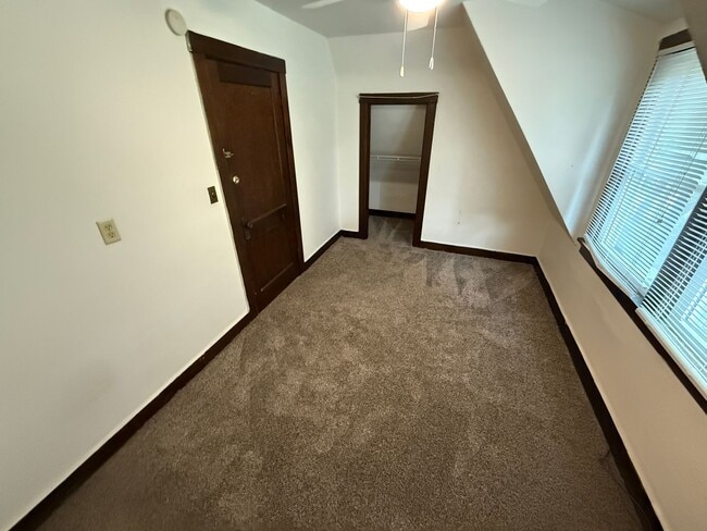 Photo - SE - Main &amp; 23rd St N Unidad 23rd St N