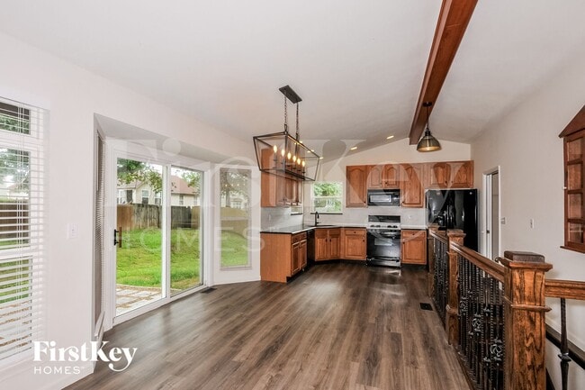 Photo - 109 Amberway Ct