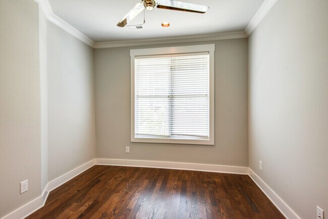 Photo - 1815 Ridley Blvd