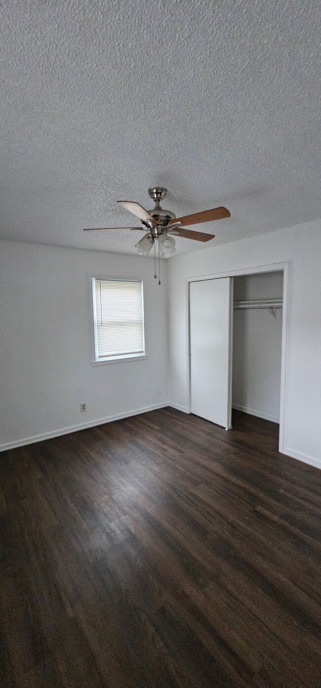 Photo - 726 N 70th St Unit 726 N 70th St Kansas City, KS 66112