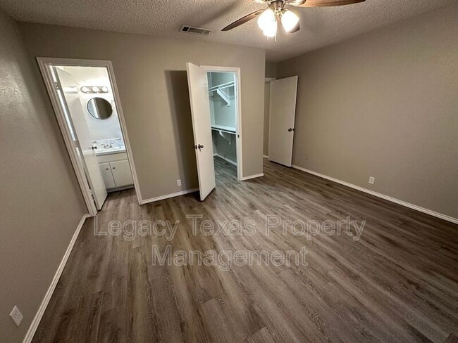 Photo - Apt A 1116 N Nolan River Rd - Apt A Unit Apt A