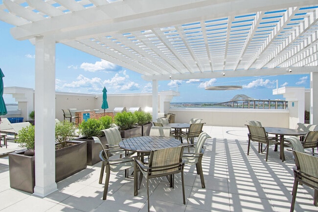 Liberty Bay Club apartments — community photo