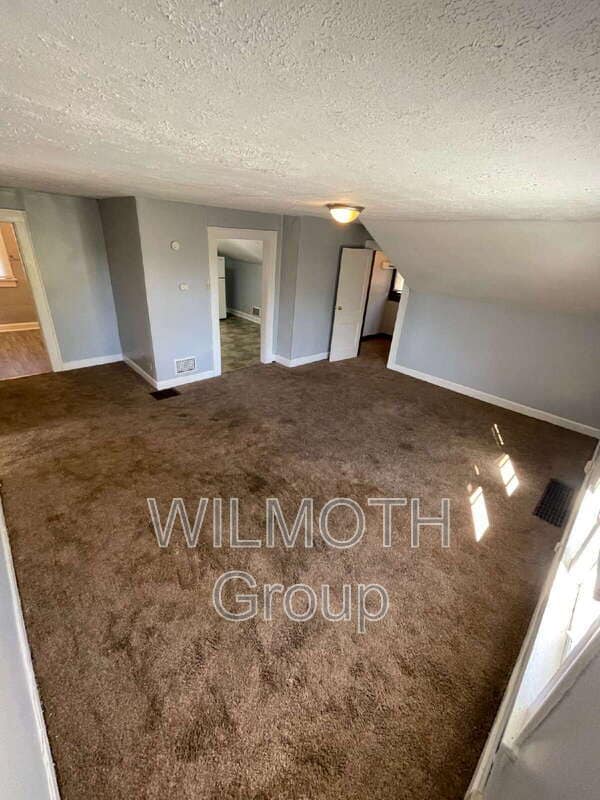 Photo - 1604 W 15th St Unit A