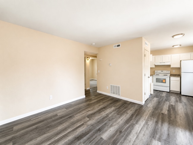 Photo - Mountain Vista Apartments