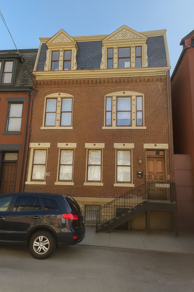Building Photo - 507 Avery St Rental