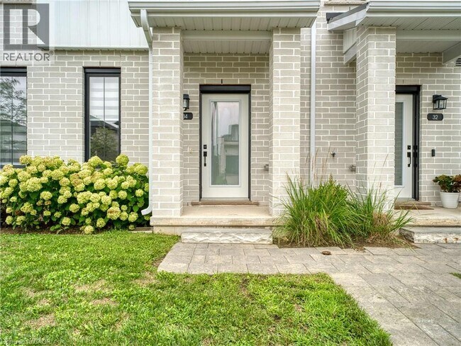 Photo - 1781 Henrica Ave