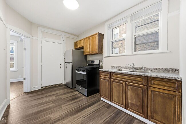 Photo - 7653 S Kingston Ave