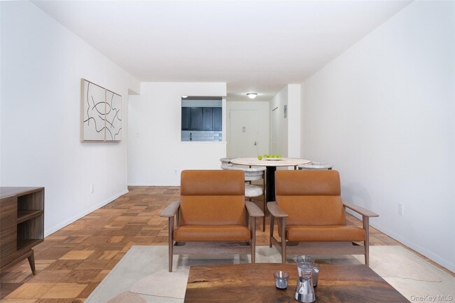 Photo - 125 Lake St Unit 6-J South