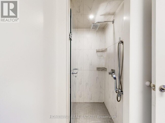 Photo - 22 Shallmar Blvd Unit 401