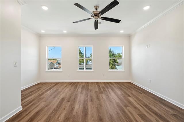 Photo - 2360 N Robertson St