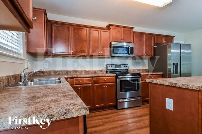 Photo - 6431 Bentbrush St