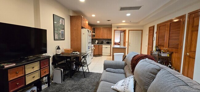 Photo - 129 Park Ave Unit 1