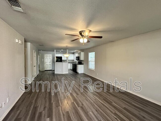 Photo - 1310 Sabine St