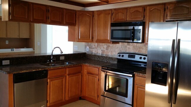 Photo - 3410 Eisenhower Dr