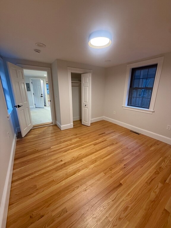 Photo - 250 W Fifth St Unidad 1