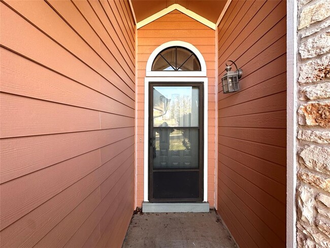 Photo - 4611 Tobago Cove