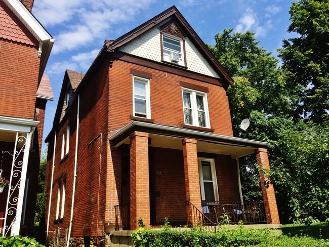 Building Photo - East Liberty - Apartments For Rent In Pitt... Unit 2