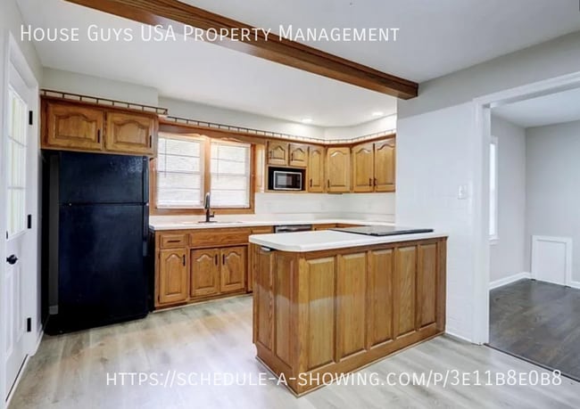 Photo - 5520 Blue Ridge Blvd