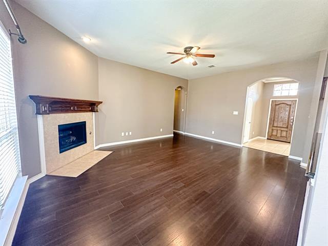 Photo - 1715 Nestledown Dr