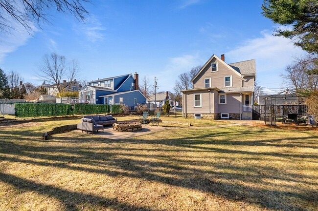 Photo - 6 Eastern Ave