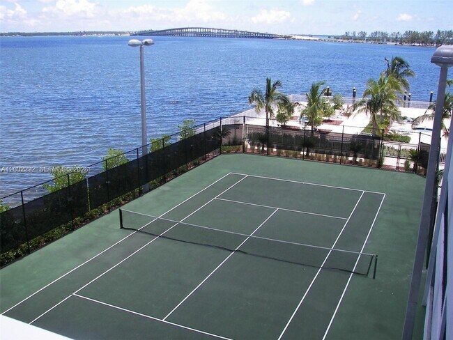 Photo - 2101 Brickell Ave Unit 2402