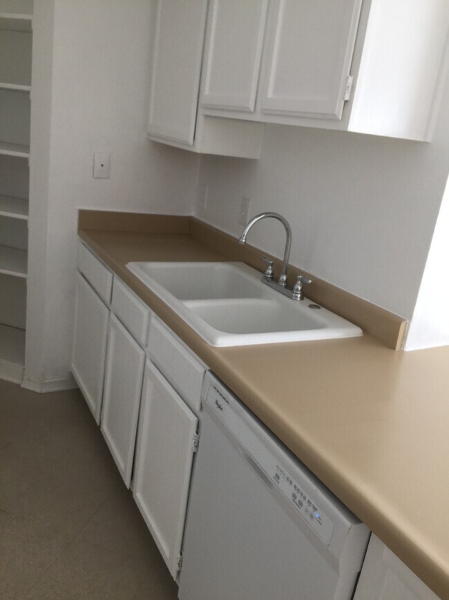 Photo - 5843 Glacier Sun Dr.