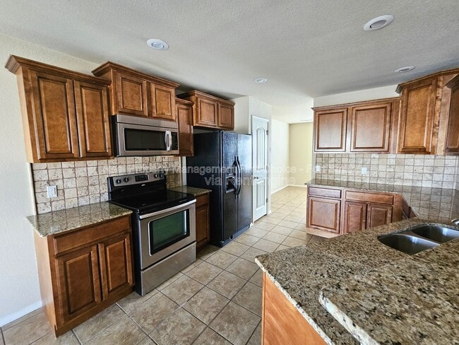 605 Torrington Wy.