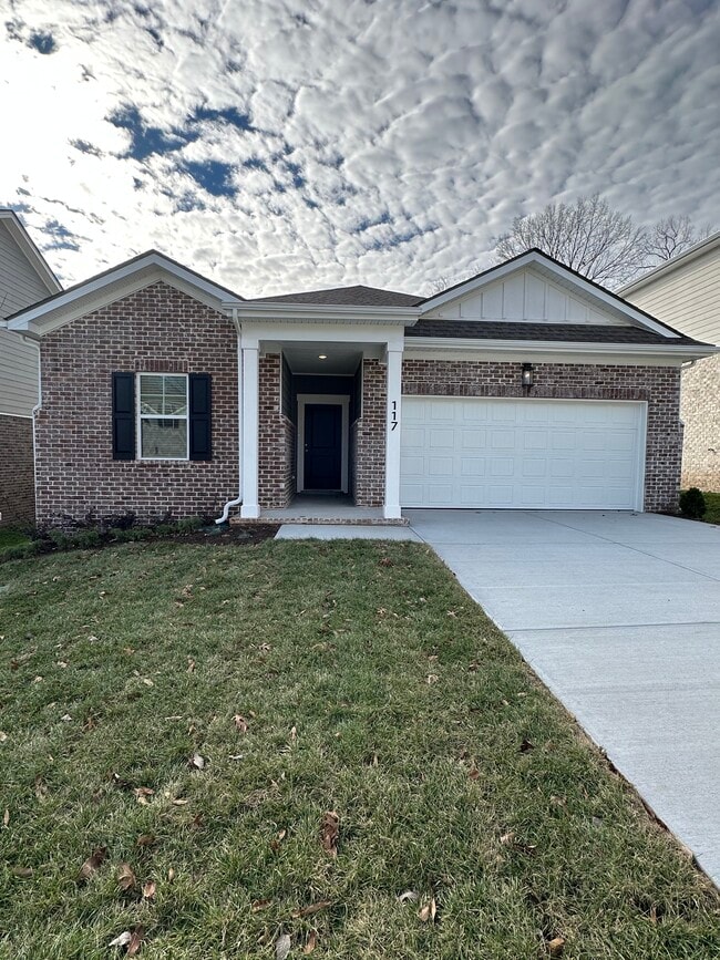 Photo - 117 Cades Blf