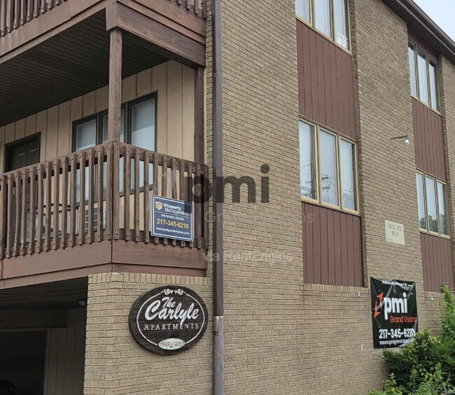 Building Photo - 955 4th St Unit 6